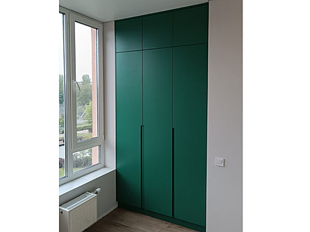 Шкаф распашной Victory